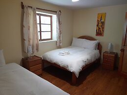 Apu Lodge B&B