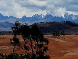Apu Lodge B&B