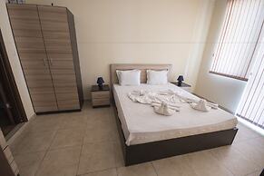 Apollon Apartments