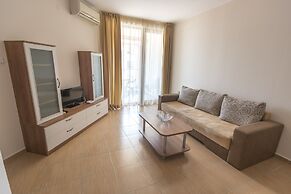 Apollon Apartments