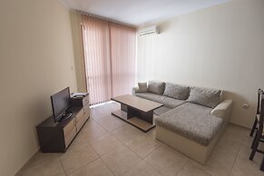 Apollon Apartments
