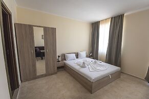 Apollon Apartments