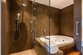 DoubleTree by Hilton Bogota Salitre AR