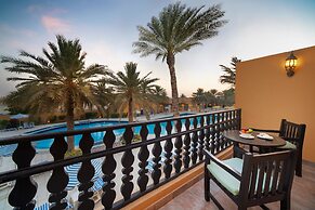Al Hamra Village Hotel