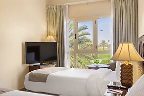 Al Hamra Village Hotel