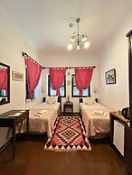 Hadrianus Hotel
