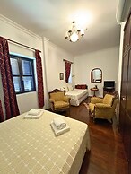 Hadrianus Hotel
