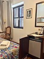 Hadrianus Hotel