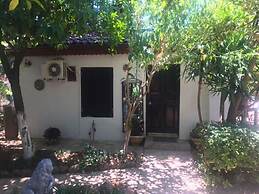 Hadrianus Hotel