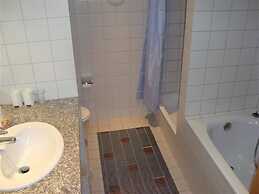 Apartment Engel