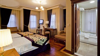 GLK PREMIER The Home Suites & Spa - Boutique Class