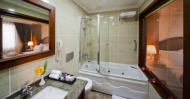 GLK PREMIER The Home Suites & Spa - Boutique Class