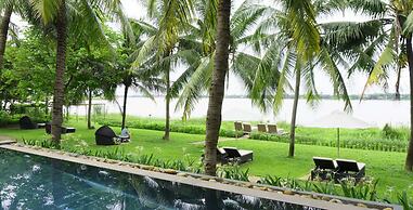 Vinh Hung Riverside Resort & Spa