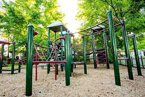 Discovery Parks - Lake Hume, Victoria
