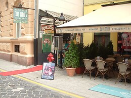 Ace Hostel