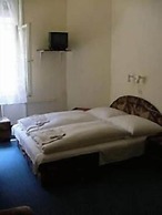 Ace Hostel