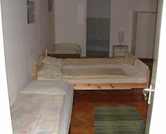 Ace Hostel