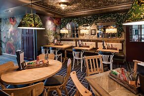 The Coniston Inn - The Inn Collection Group
