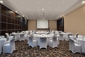 Premier Hotel OR Tambo