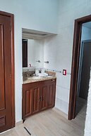Hotel Don Quijote Plaza