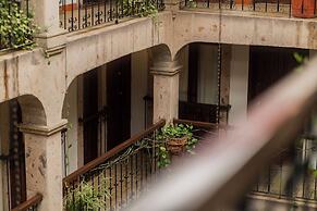 Hotel Don Quijote Plaza