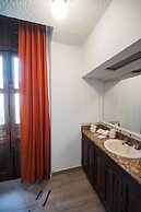 Hotel Don Quijote Plaza