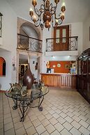 Hotel Don Quijote Plaza