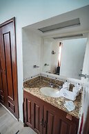 Hotel Don Quijote Plaza