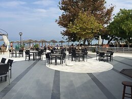 Naias Beach Hotel
