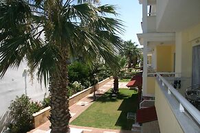 Naias Beach Hotel
