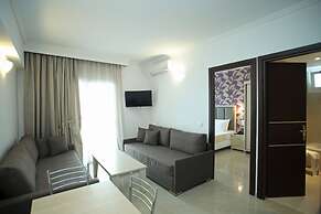 Naias Beach Hotel