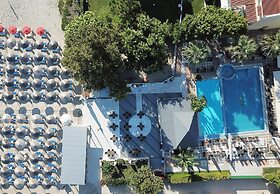 Naias Beach Hotel