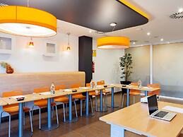 ibis Oviedo