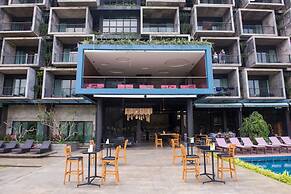 Inthira Vang Vieng
