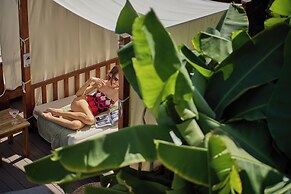 Nissi Park Hotel
