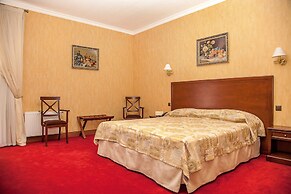 Optima Collection Kamianets-Podilskyi