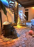 Lo Nuestro Petit Hotel