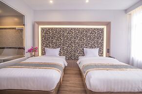 New York Hotel