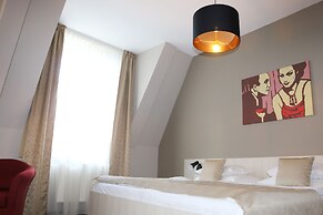 1. Republic Hotel