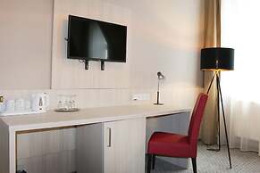 1. Republic Hotel