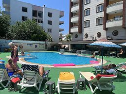 Golden Moon Apart Hotel