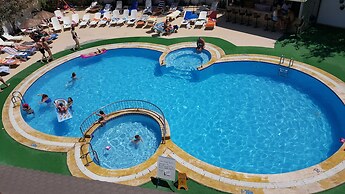 Golden Moon Apart Hotel