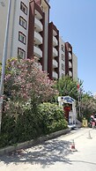 Golden Moon Apart Hotel
