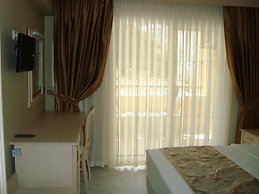 Golden Moon Apart Hotel