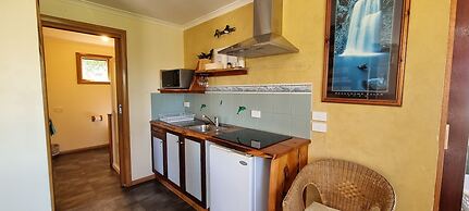 Eastern Reef Cottages