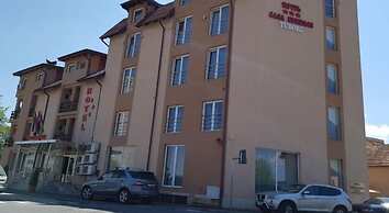 Hotel Casa Muresan