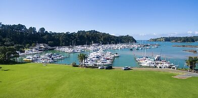 Quality Hotel Oceans Tutukaka