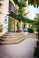 Levent Hotel