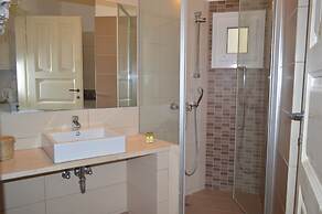 Panthea Residence
