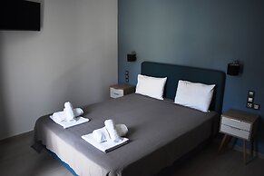 Christina Studios & Apartments